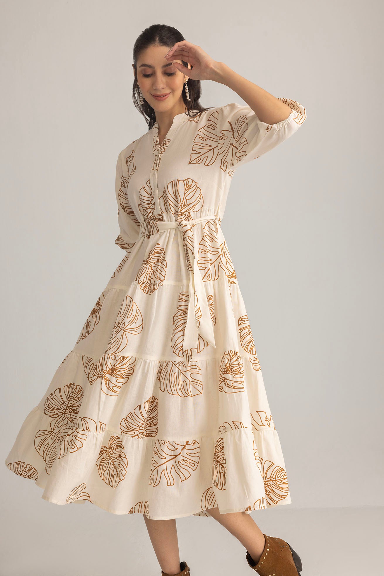 Botanica Moon Maxi Dress in Shadow White