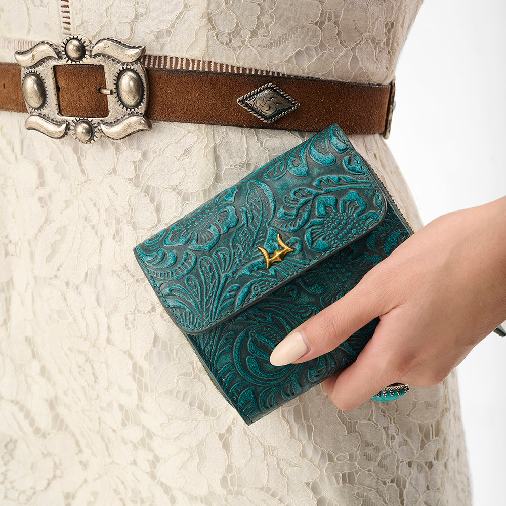 Loyal West Sophia Card Holder In Hand Finished Embossed Leather - Turquoise