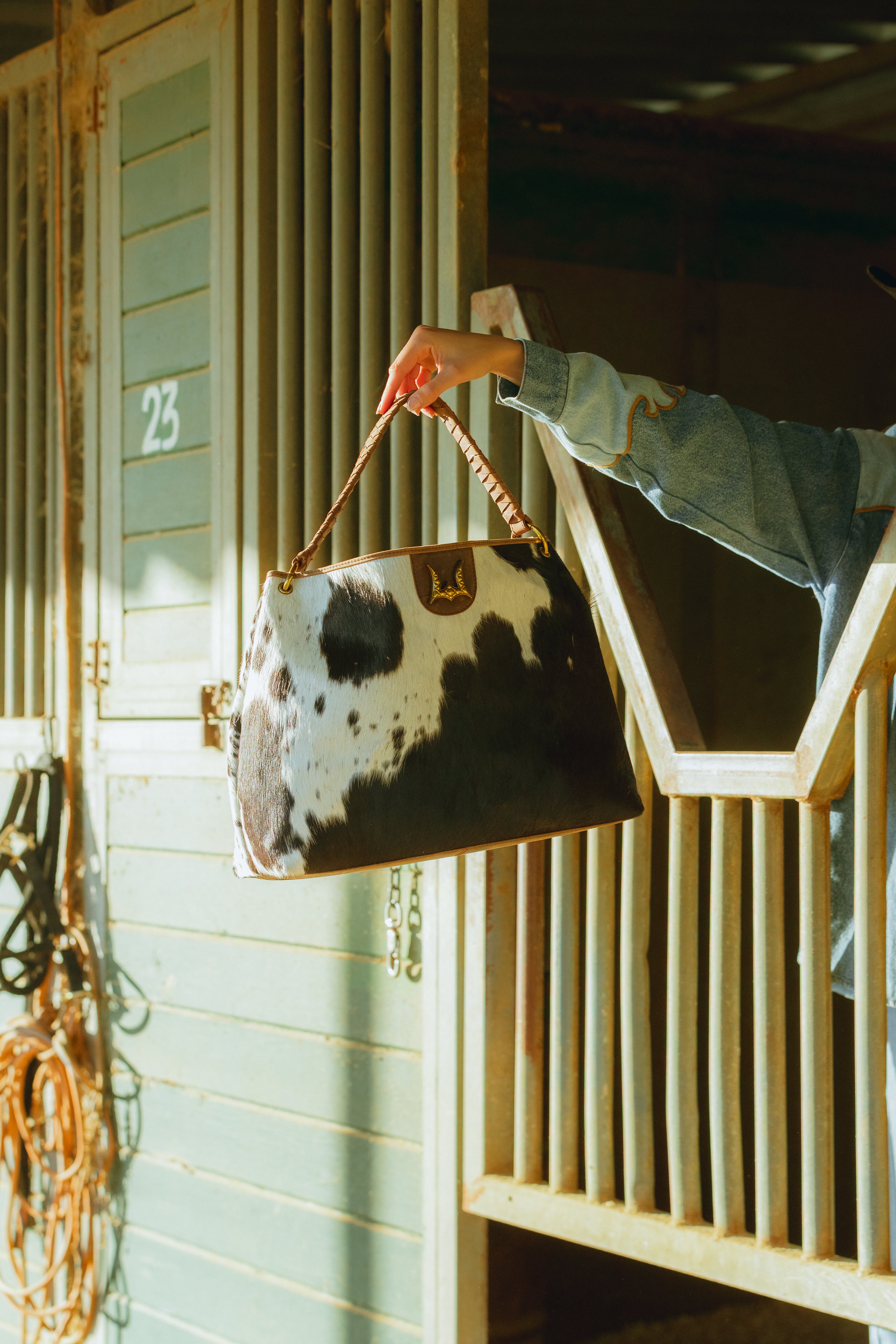Lw Large Hobo Bag In Black & White Cowhide