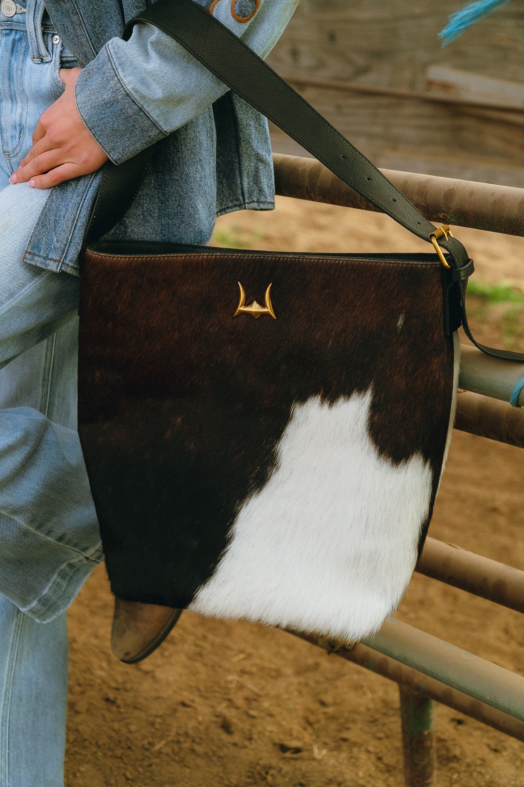 Clara Large Bucket Bag