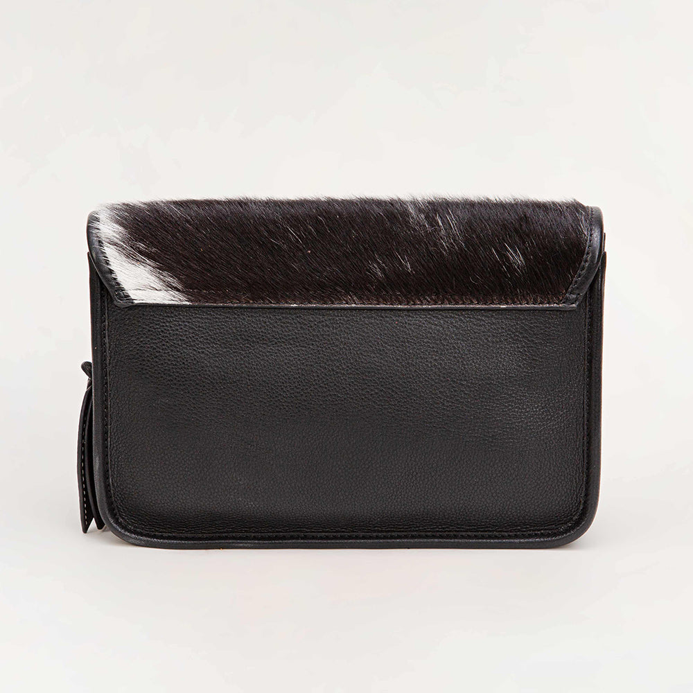 Loyal West Shell Medium Purse Black And White