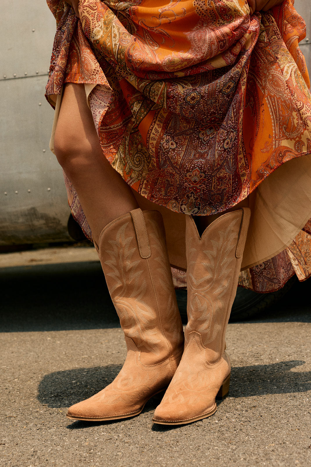 Midnight Trail Embroidered Leather Boots in Shadow Beige