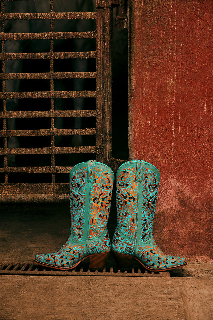 Kasiopeah Hand-tooled Boots in Turquoise