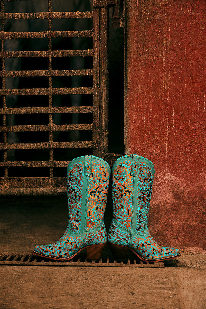 Kasiopeah Hand-tooled Boots in Turquoise