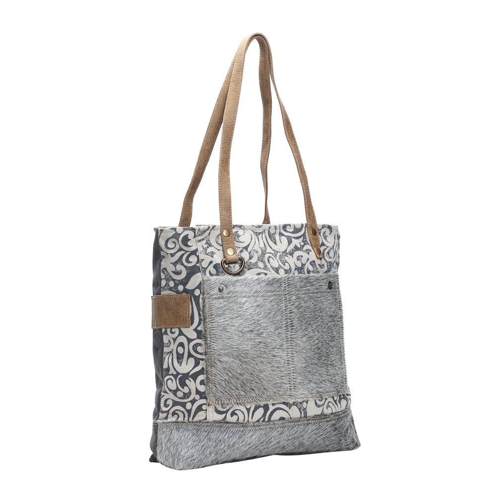 Hairon Pockets Tote Bag