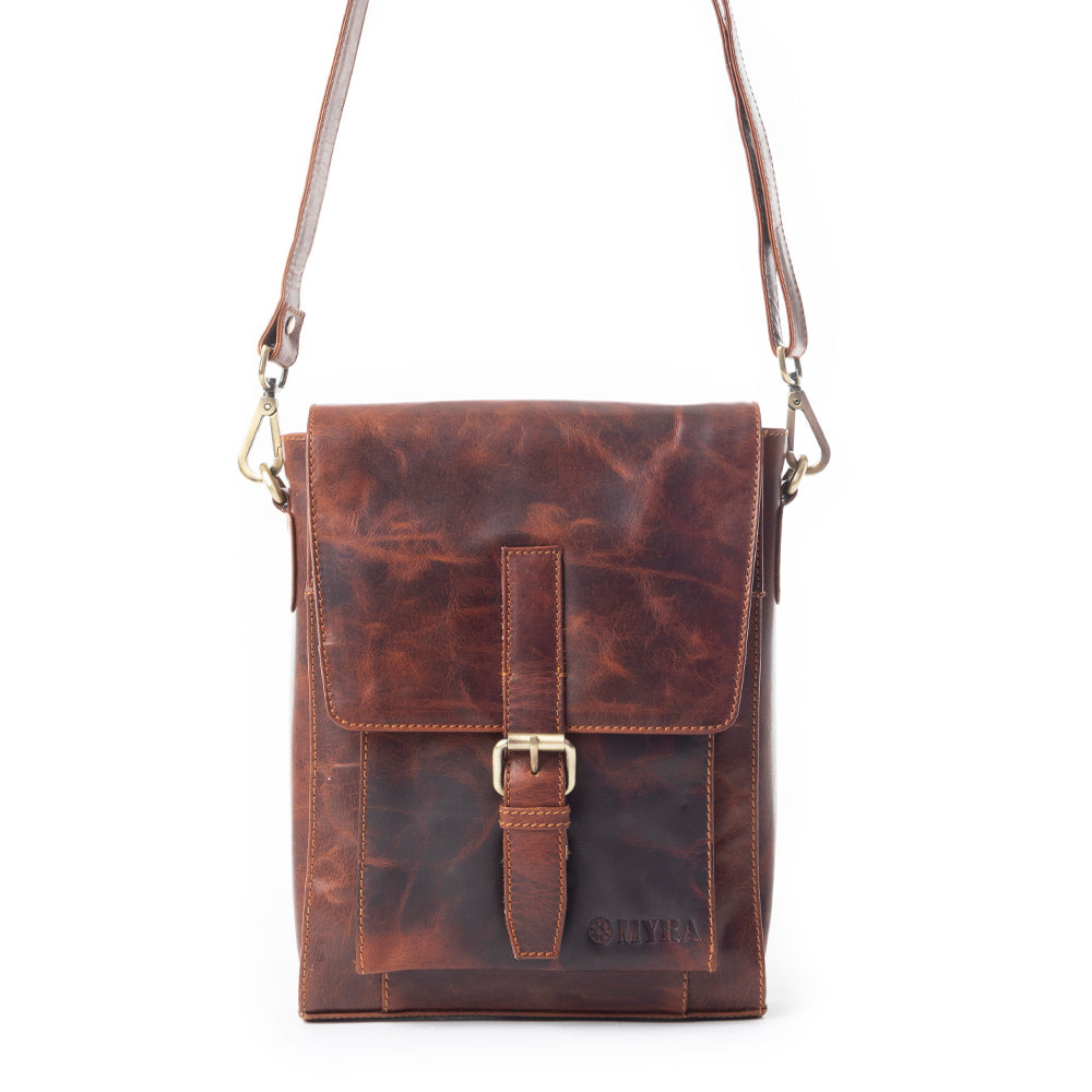 Desmona Peak Messenger Bag - Myrabag