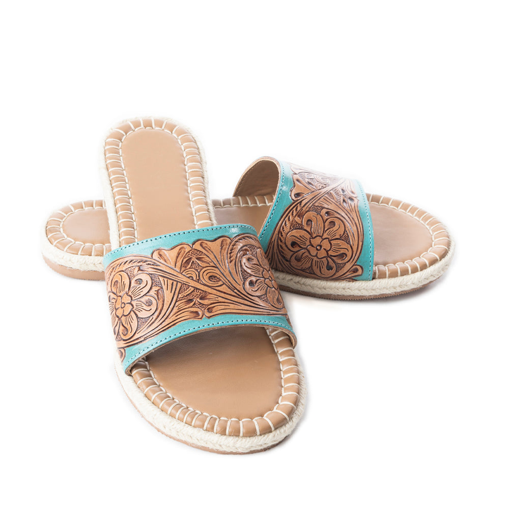 Horizon Creek Slides In Turquoise