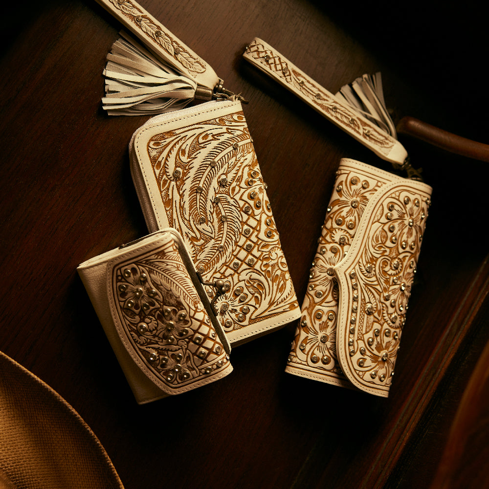 Sparkling Desert Moon Wallet Variant Combo