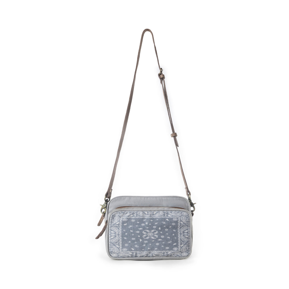 Myra Paisley Plains Pouch in Smoky Ash