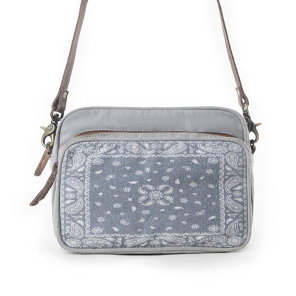 Myra Paisley Plains Pouch in Smoky Ash