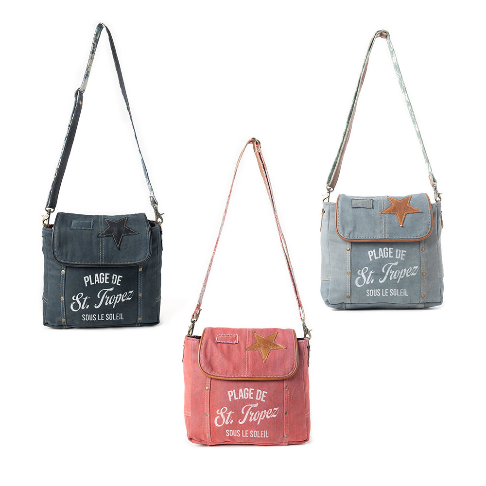 St. Tropez Explorer Shoulder Bag in Pink