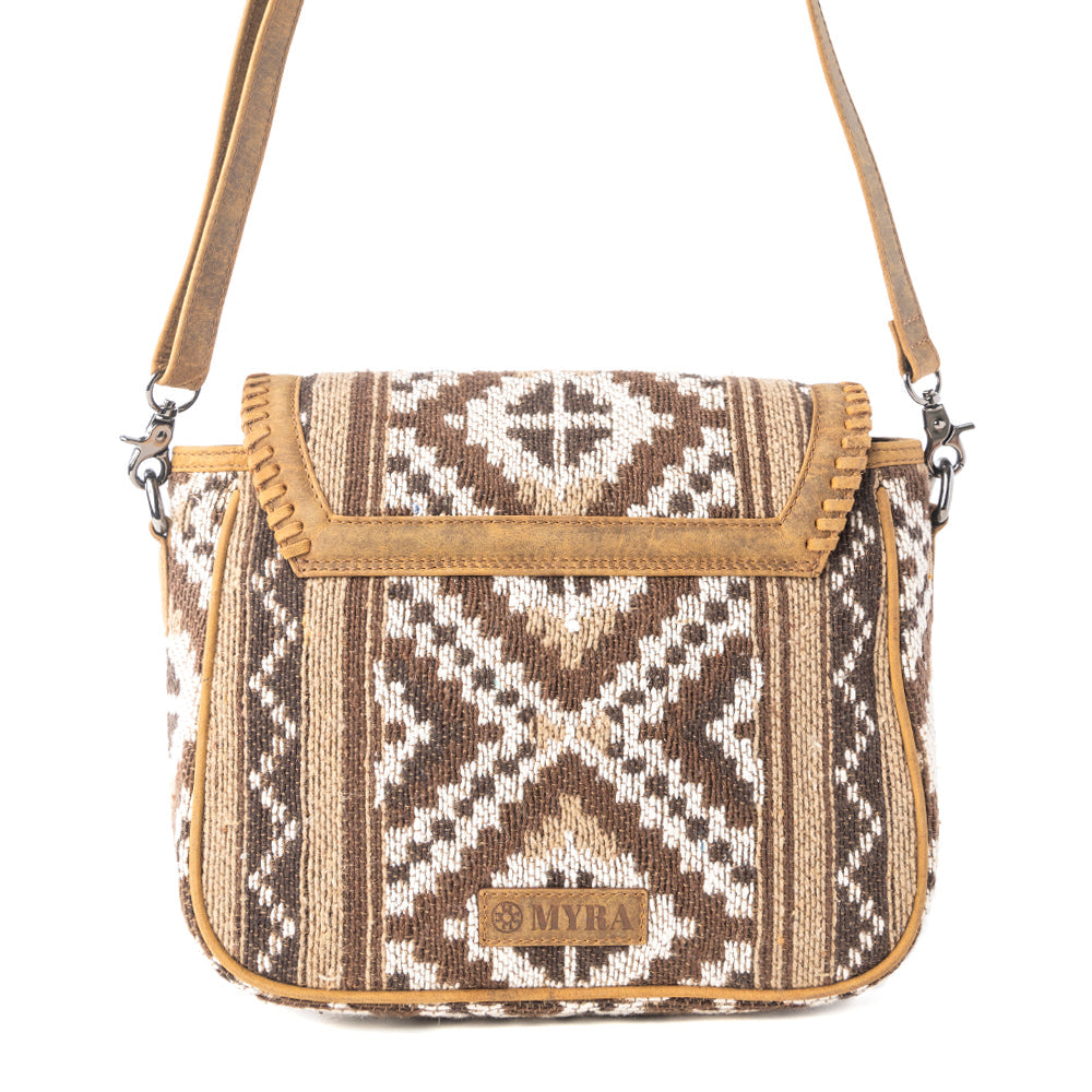 Mesa Crosswinds Woven Shoulder Bag in Canyon Taupe