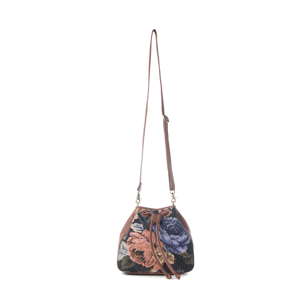 Myra Old Soul Bucket Bag in Vintage Mauve