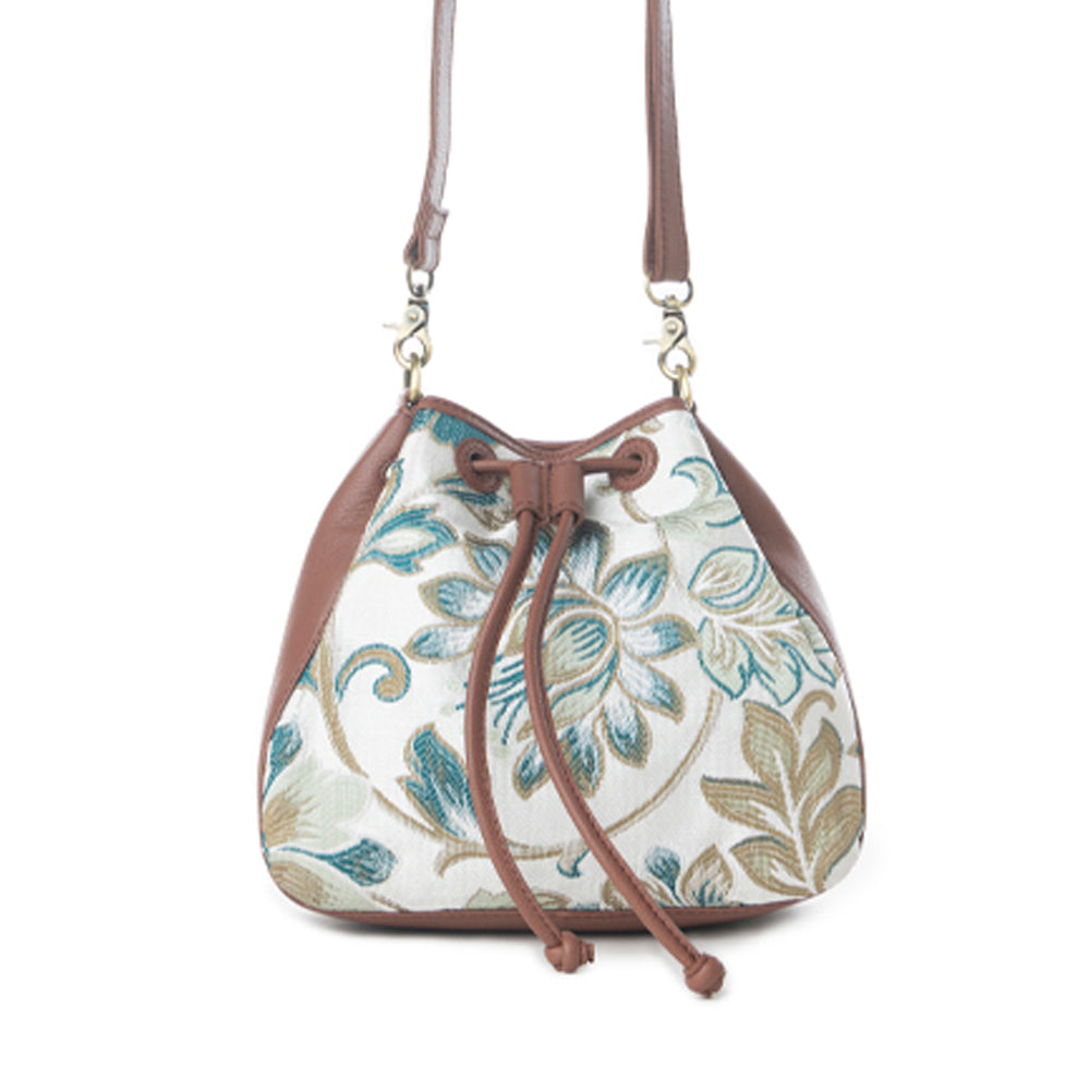 Myra Old Soul Bucket Bag in Alpine White