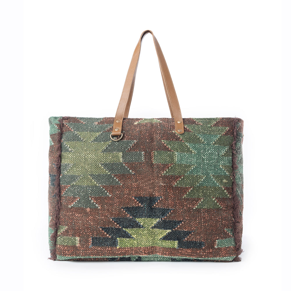 Myra Canyon Range Weekender Bag in Olive Green