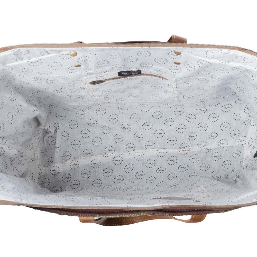 Myra Canyon Range Weekender Bag in Olive Green