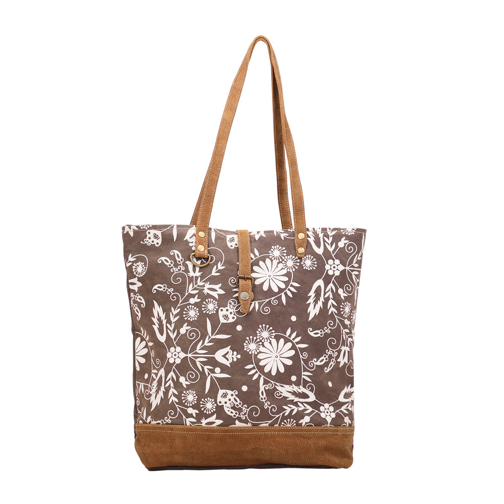 Pompon Tote Bag