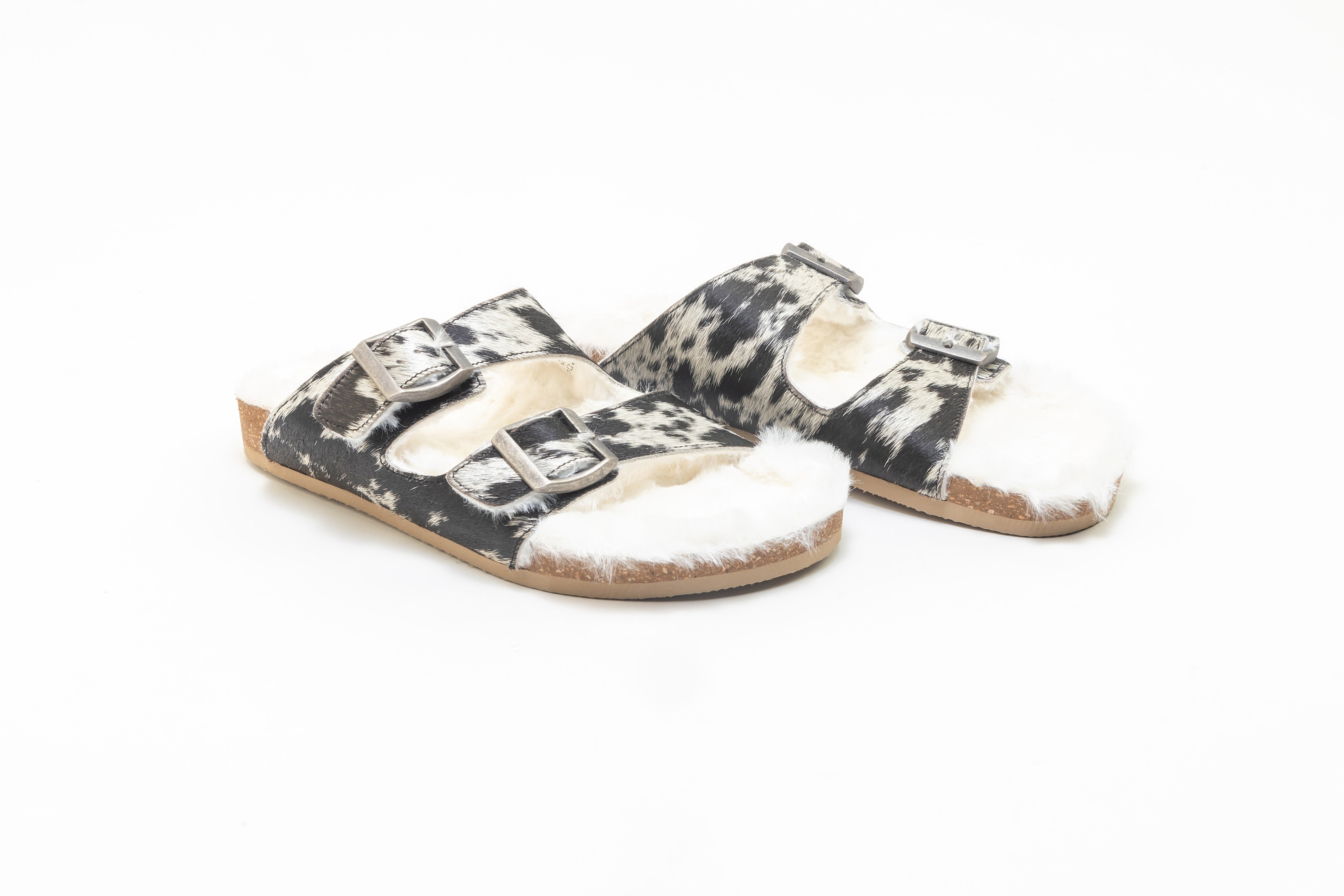 Prairie Winds Fur Comfort Hairon Leather Sandals In Black & White