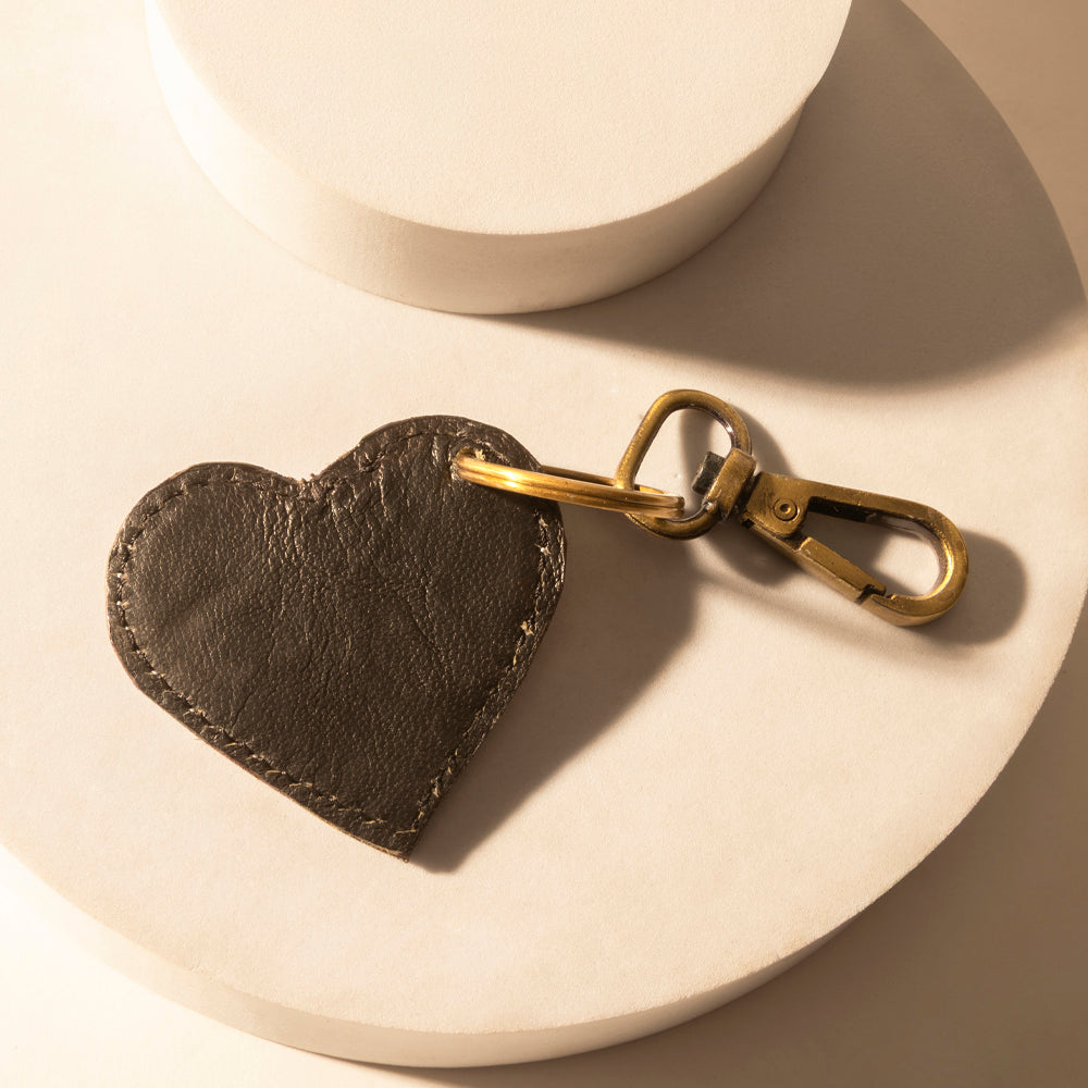 Moonhide Heart Western Key Fob in light brown with hairon detail
