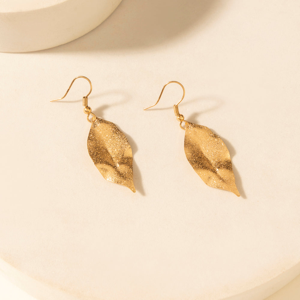 Suntrail Leaf Earrings in Weathered Amber