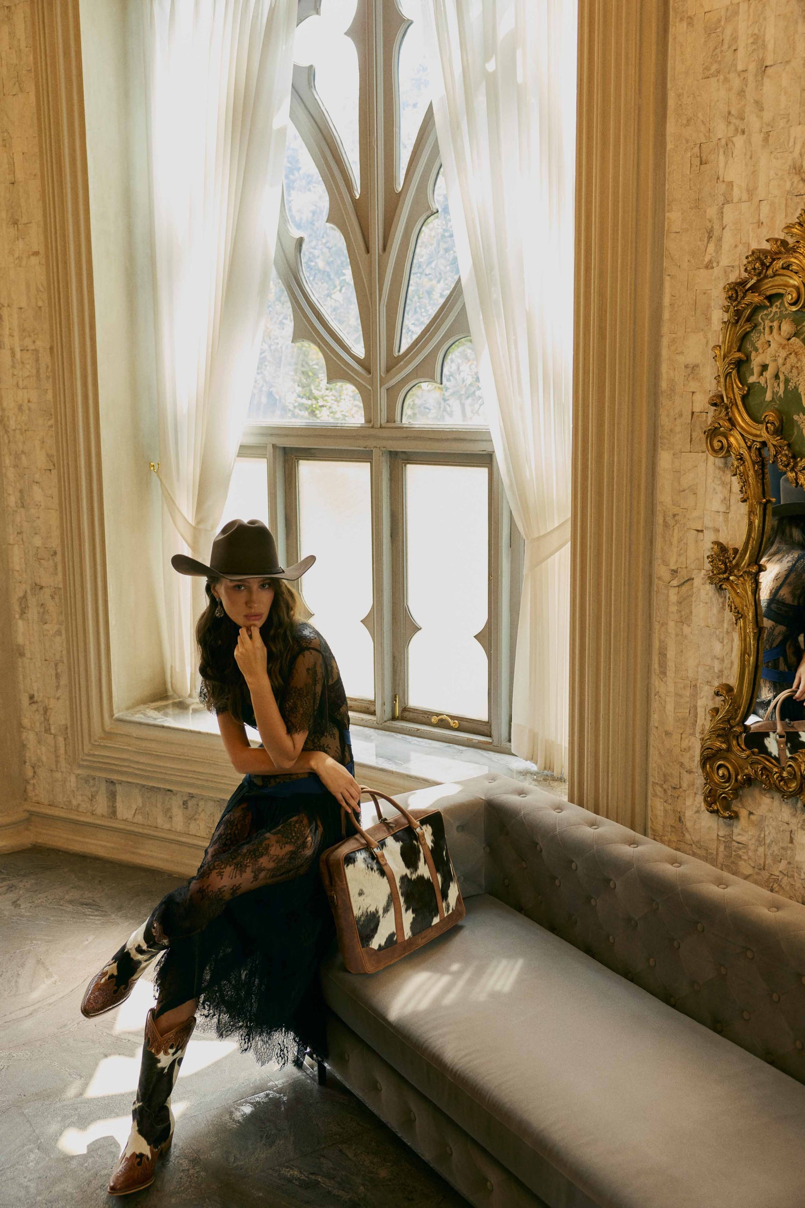 Ironpeak Hairon Leather Laptop Bag in Coal Snow