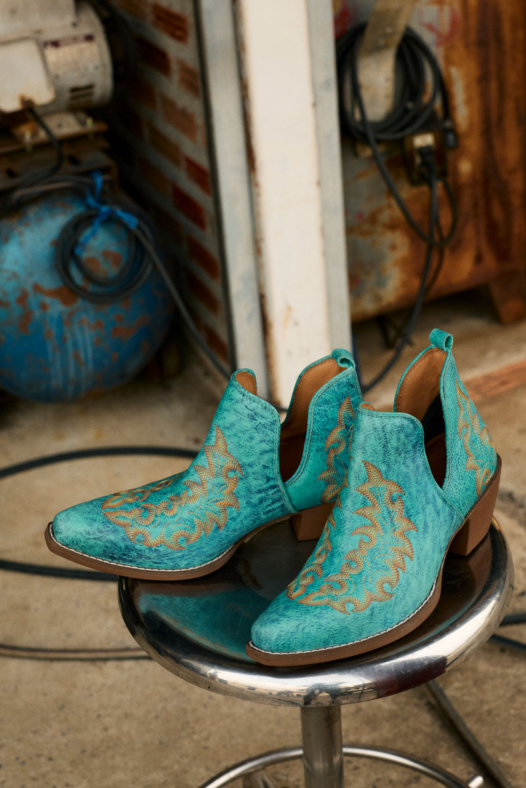 Tempest Embroidered Cowgirl Booties in Turquoise for Women in Genuine Leather with Snip Toe