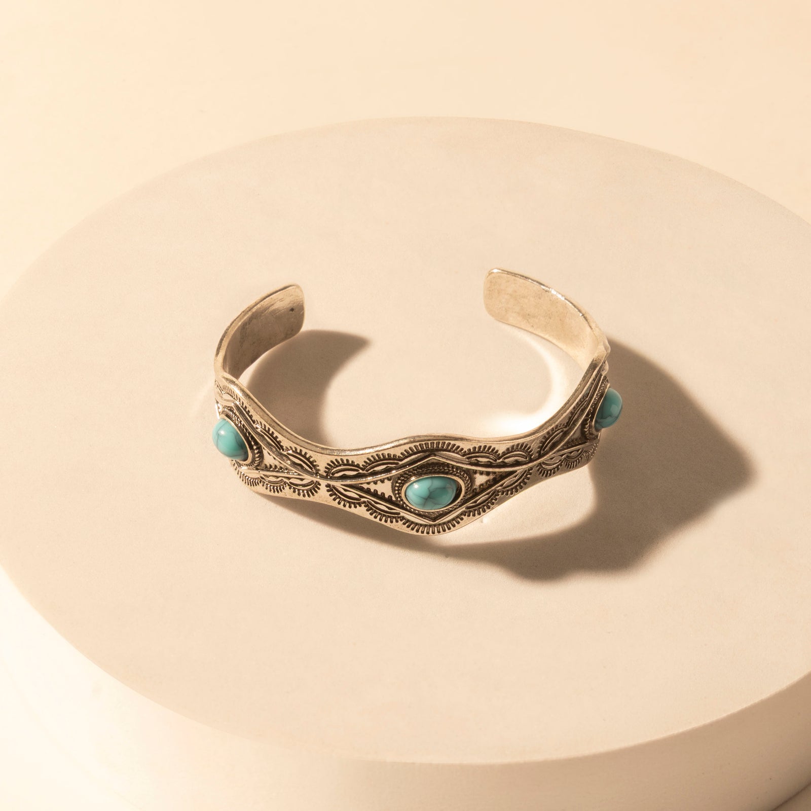 Sedona Stone Cuff for Women with turquoise stones and engraved detail in premium style