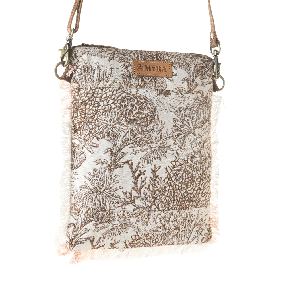 Loom Tapestry vintage Crossbody Bag for Women in white with fringe detail