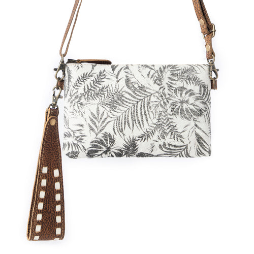 Frondtrail upcycled canvas Belt Bag for Women in ivory with leather detail