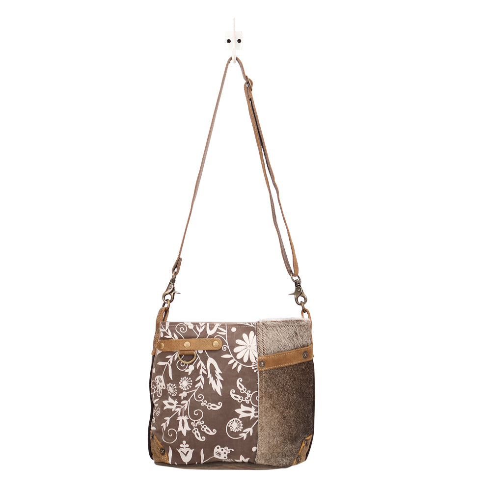 Linaria Shoulder Bag