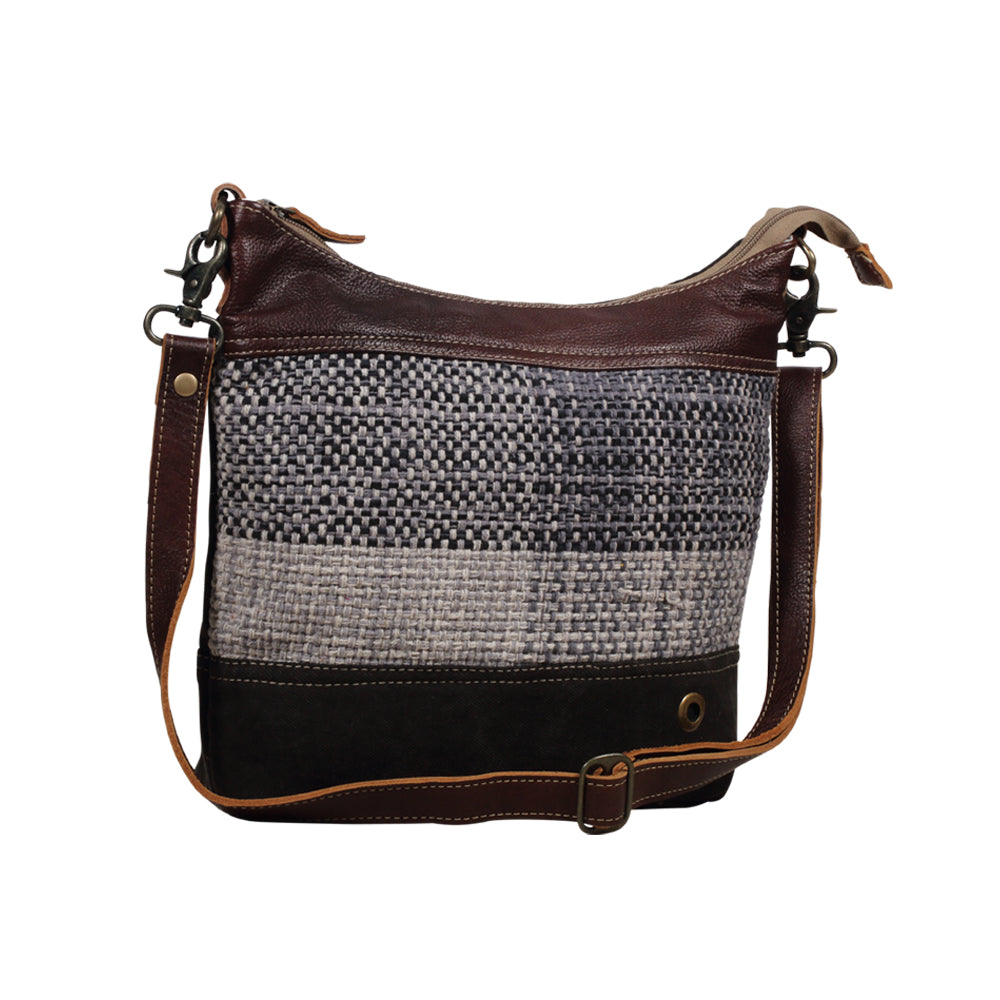 Seemliness Shoulder Bag