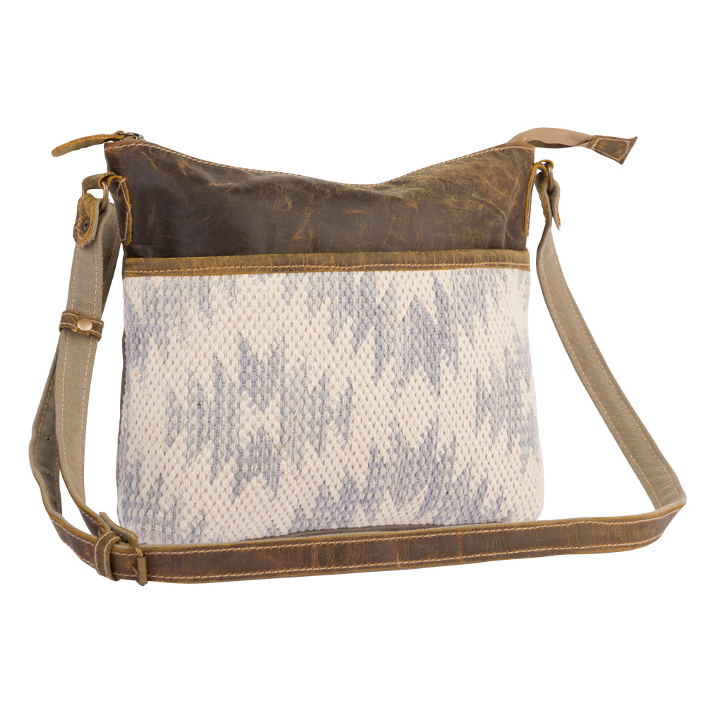Daily Affair Shoulder Bag