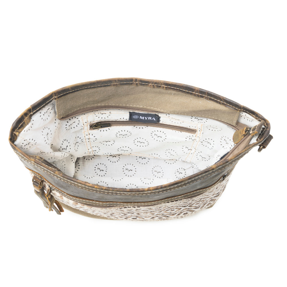 Blending Taste Shoulder Bag