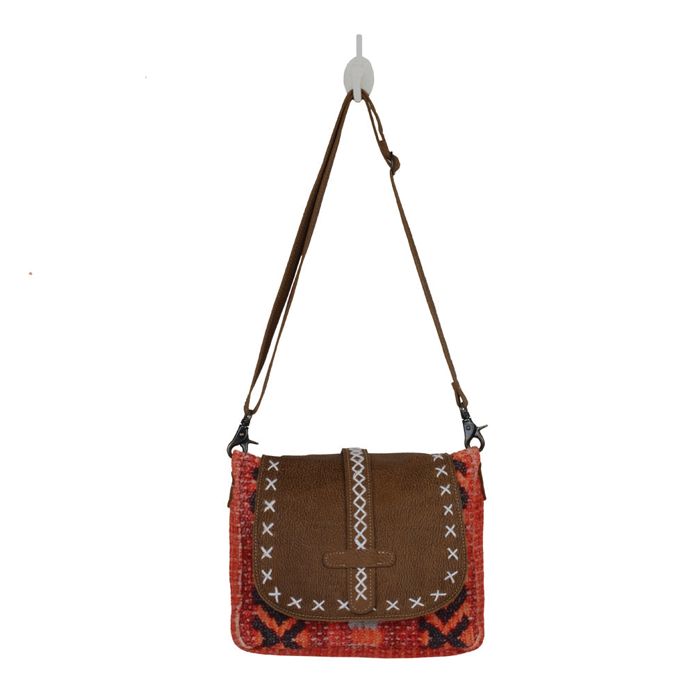 POPPIN' PINK SHOULDER BAG
