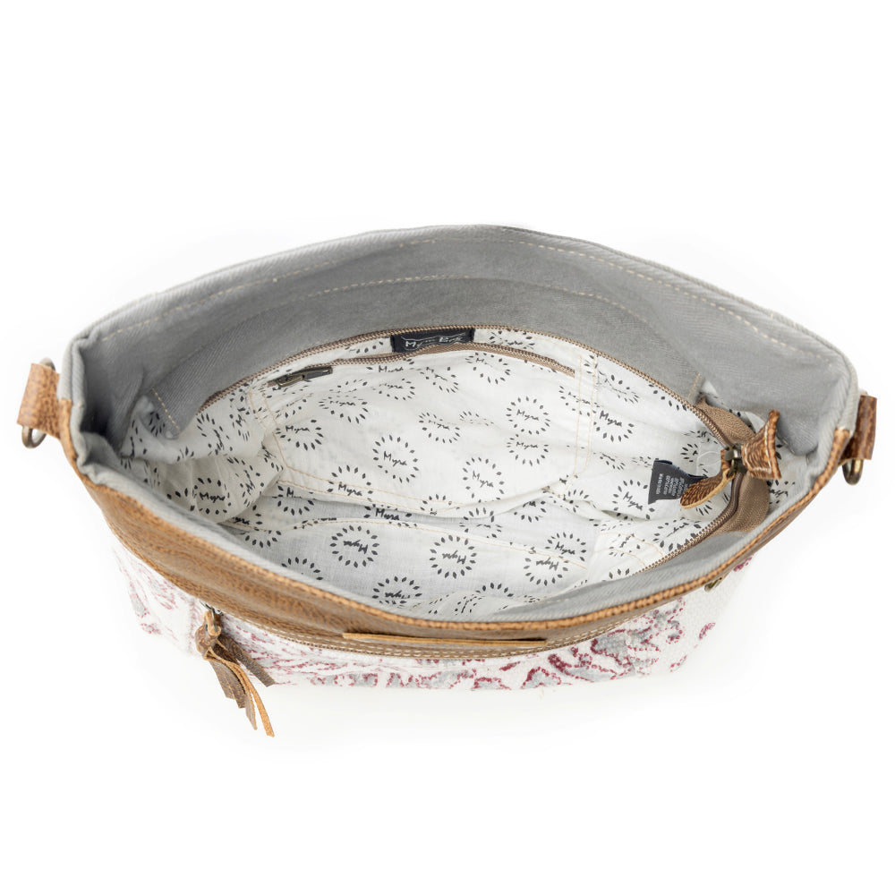 CREATIVES SHOULDER BAG