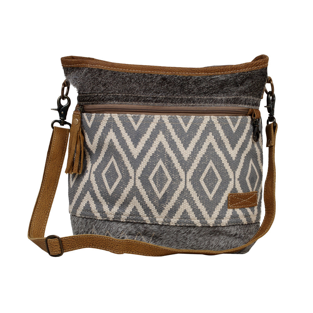 OATH SHOULDER BAG