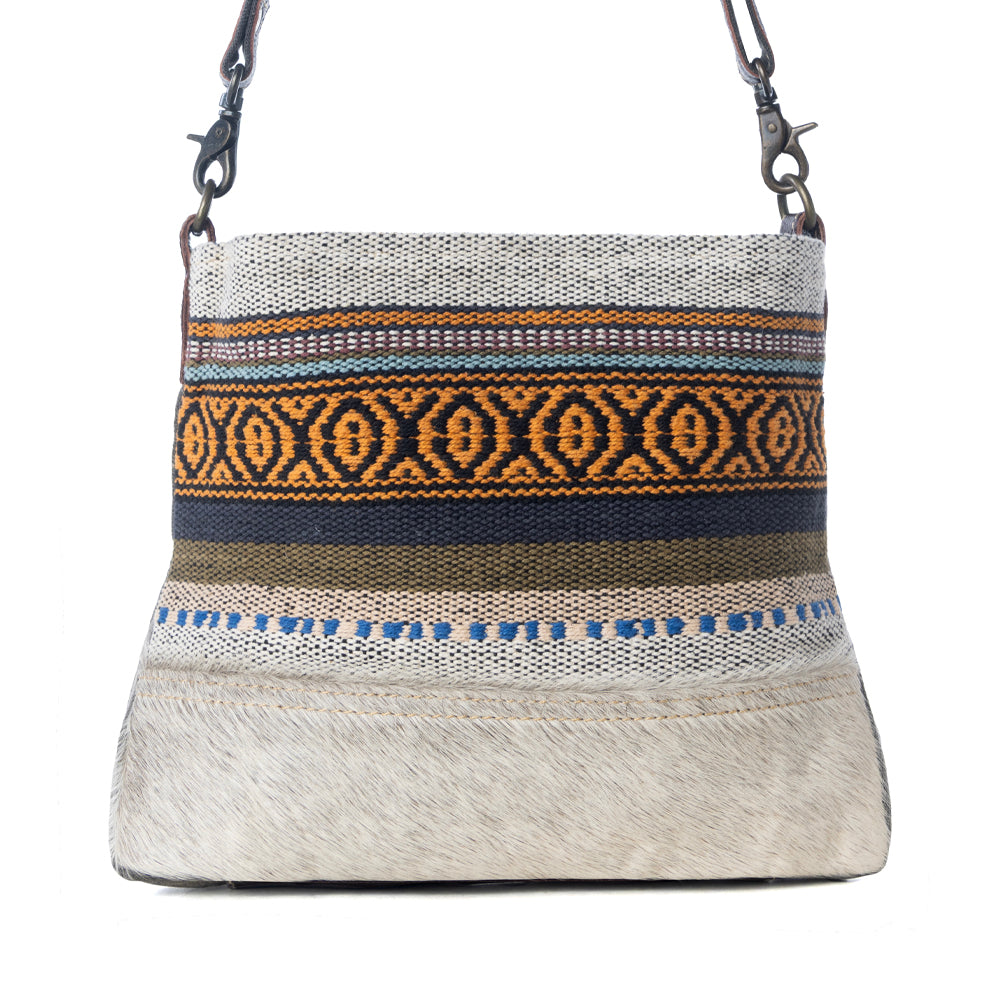 Nuanced Small & Crossbody Bag