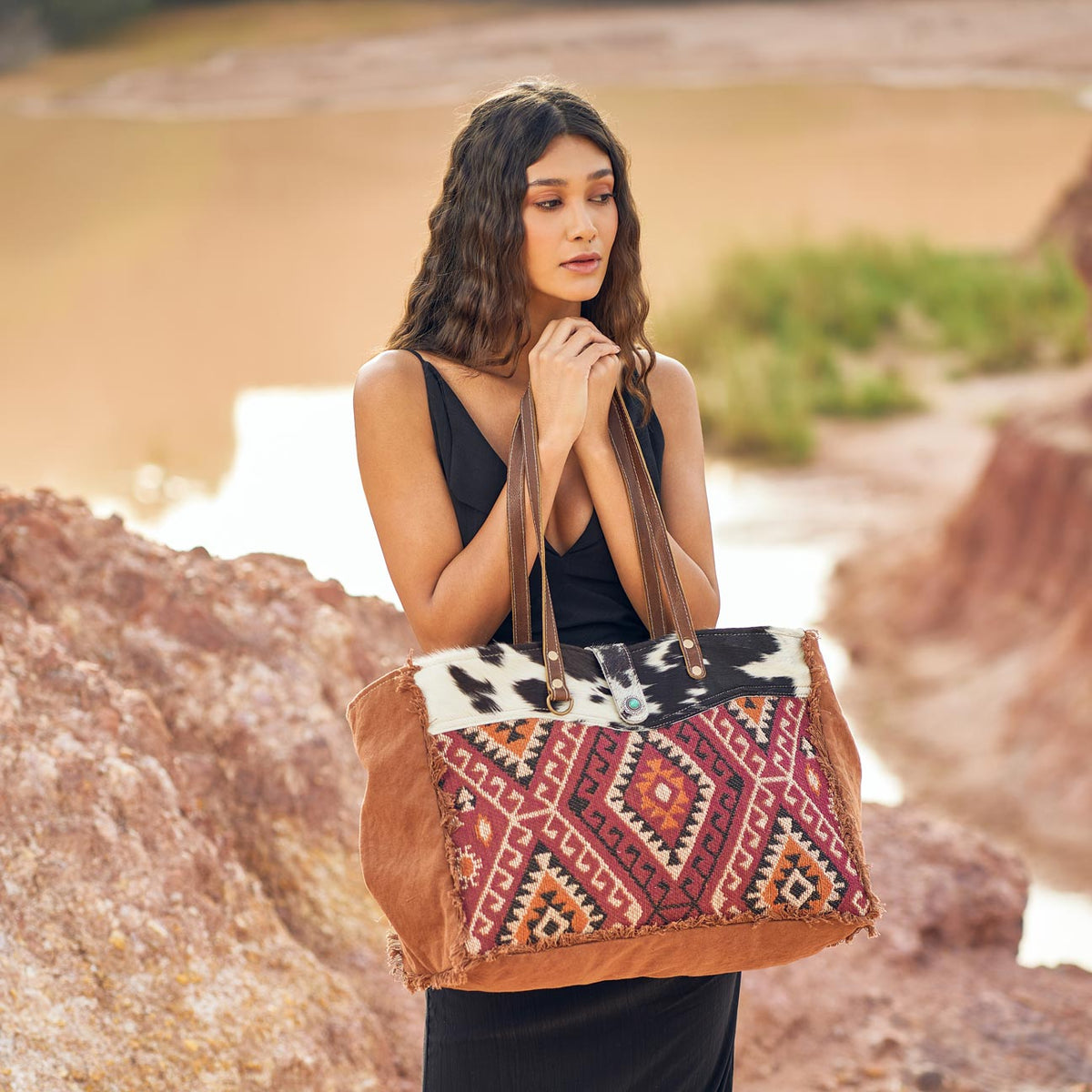Enamor Weekender Bag