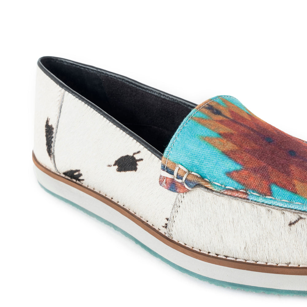 Cambria Sneakers