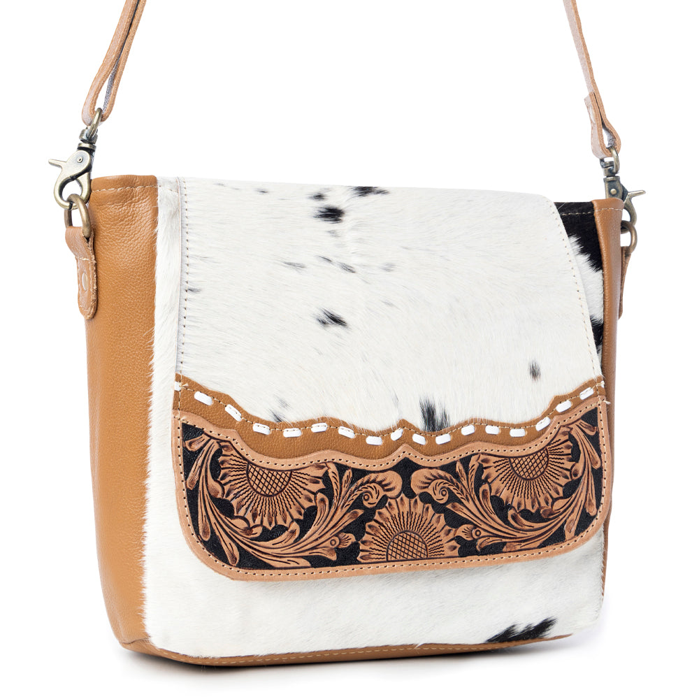 Mangnifique Hand-Concealed Bag