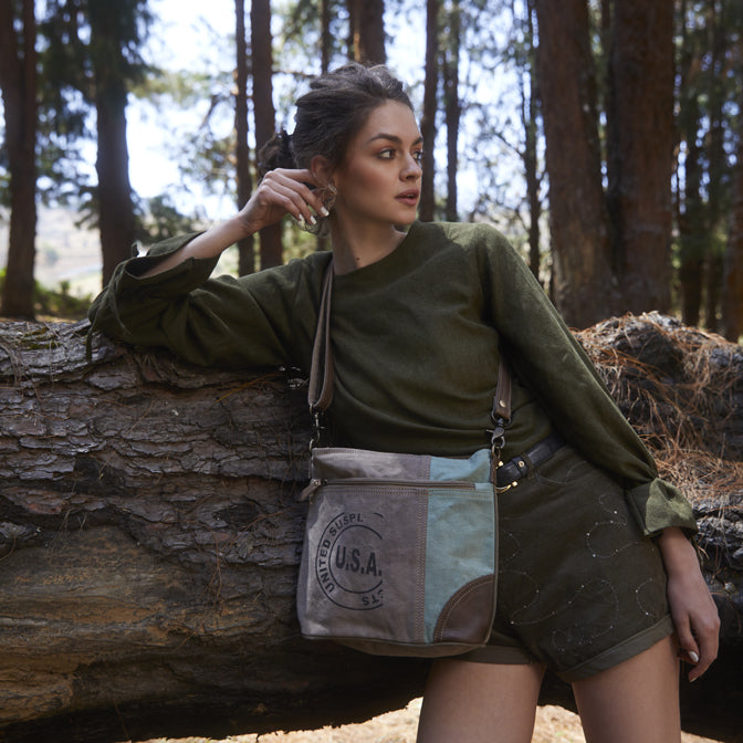 Dusken Shoulder Bag