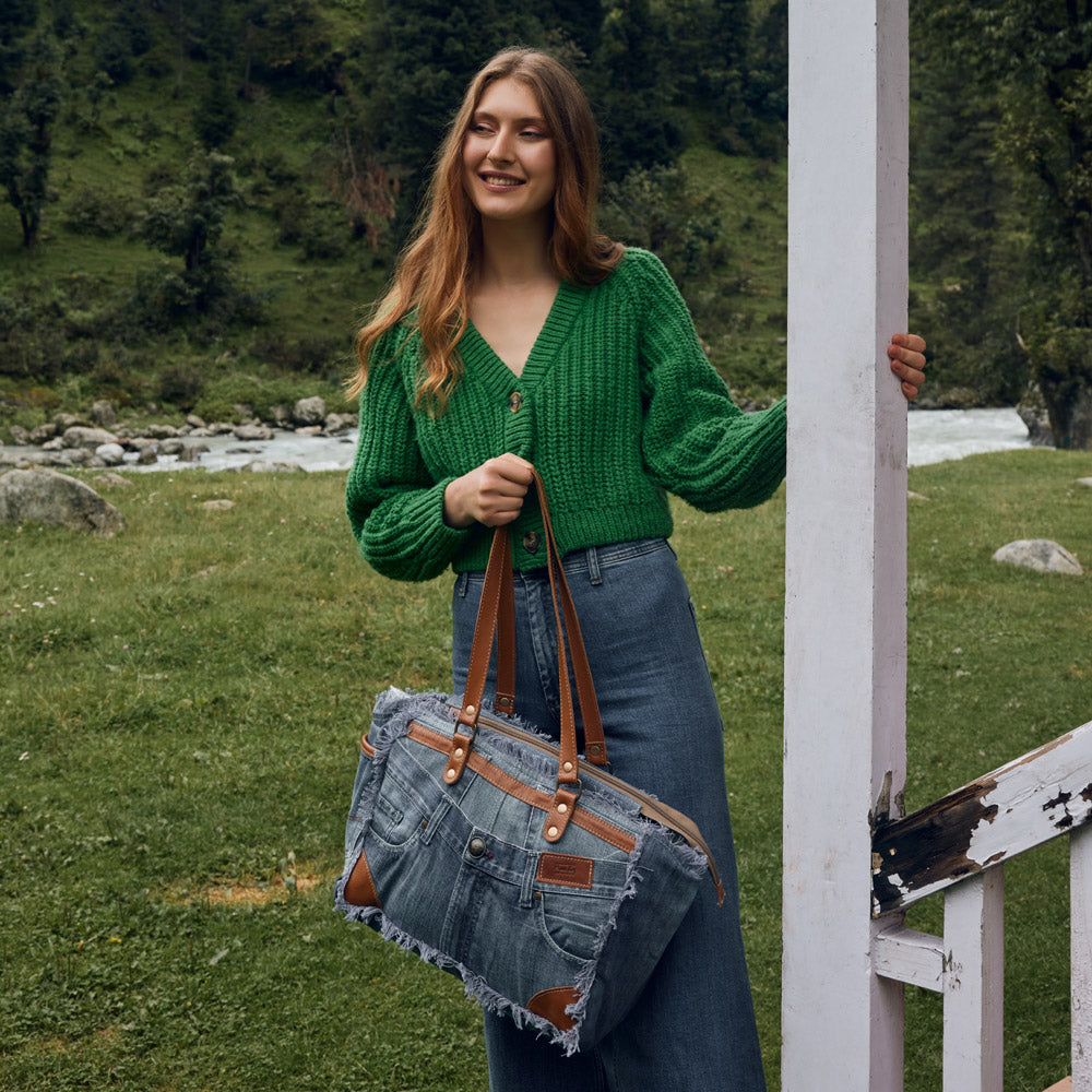 JANESA AQUA SMALL & CROSSBODY BAG