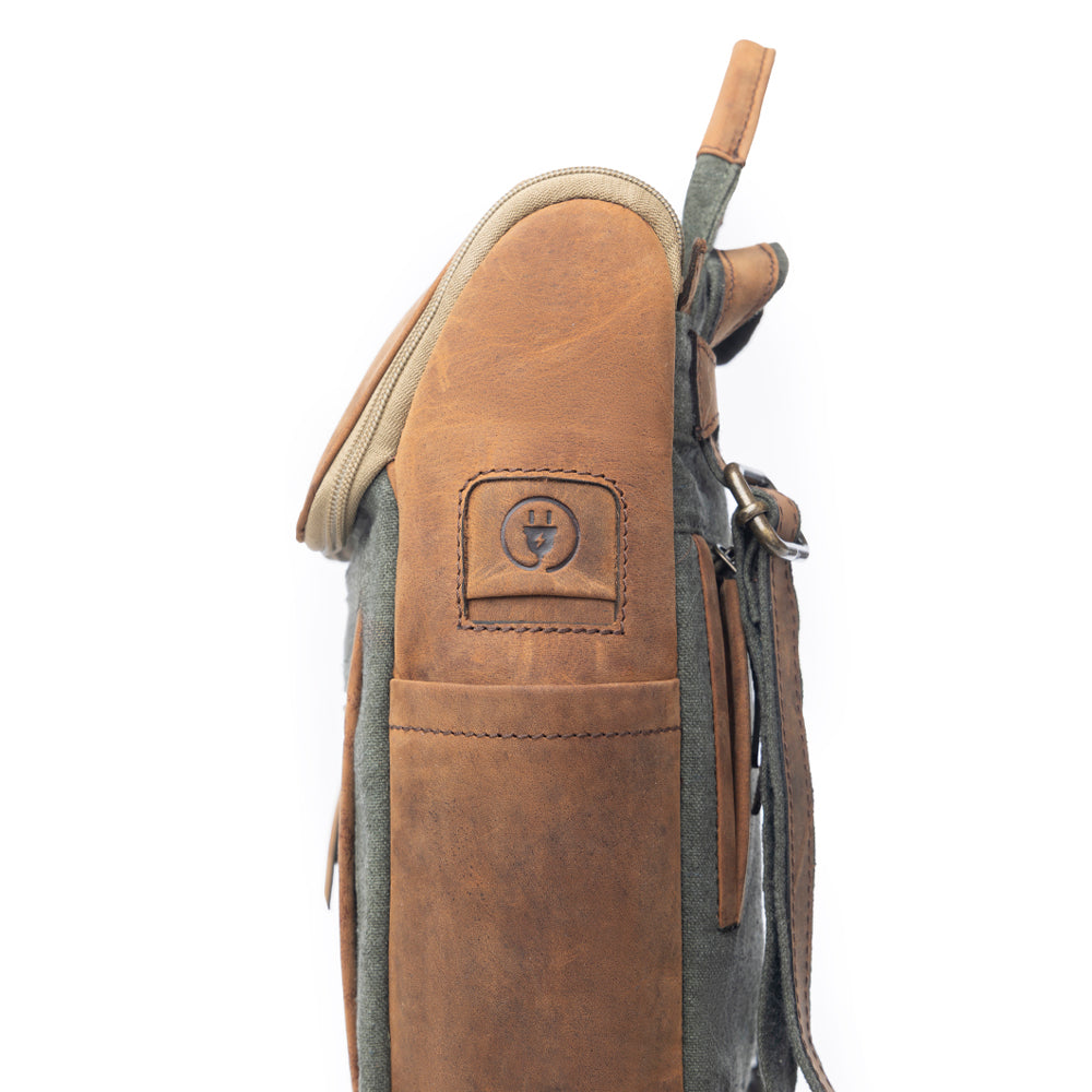 Carriage Port Slimline Backpack Bag