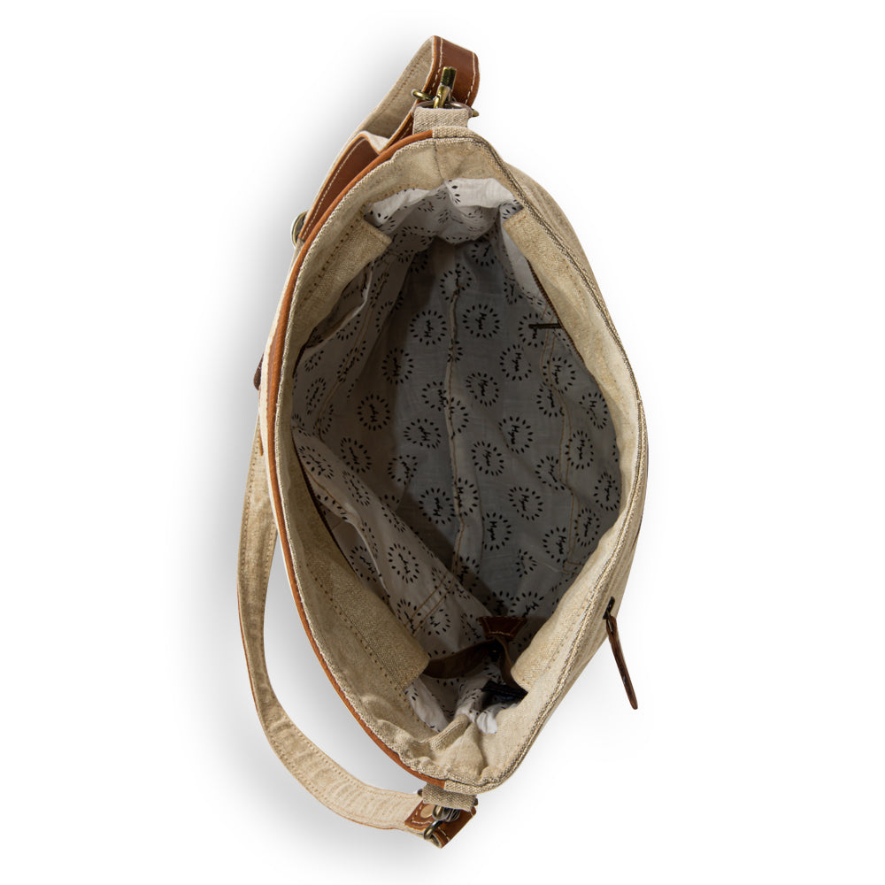 Yesteryear Vintage Style Shoulder Bag