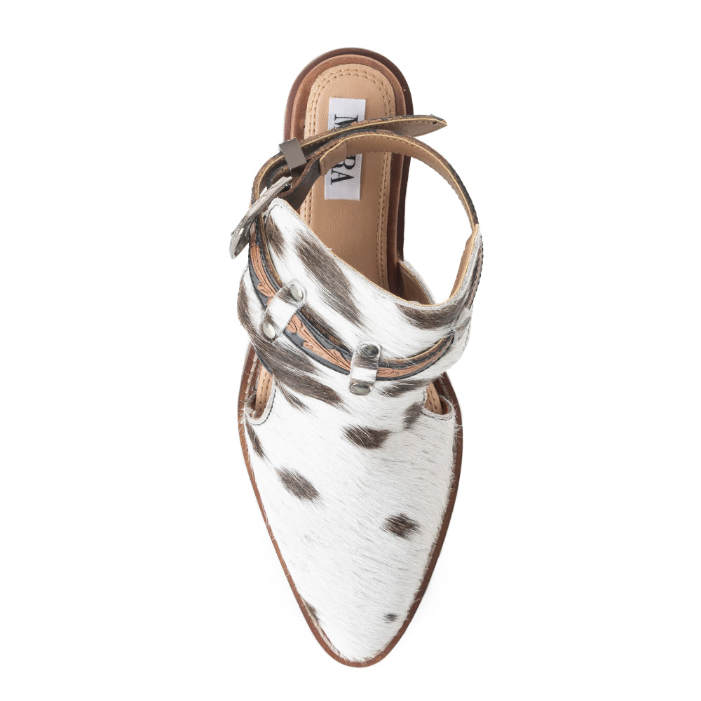 Beth Jane Boot In White And Black Hide