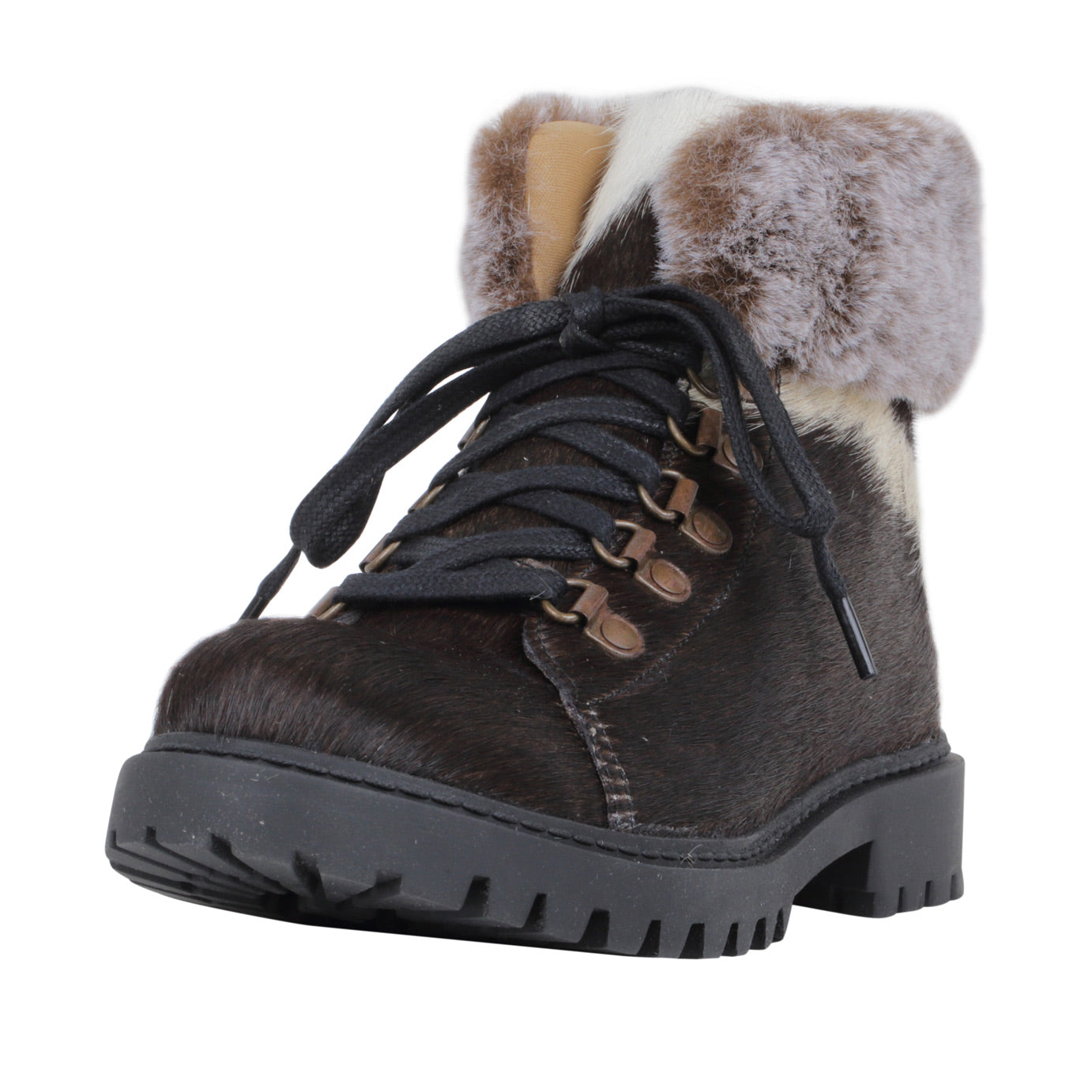 Turbulent Boots
