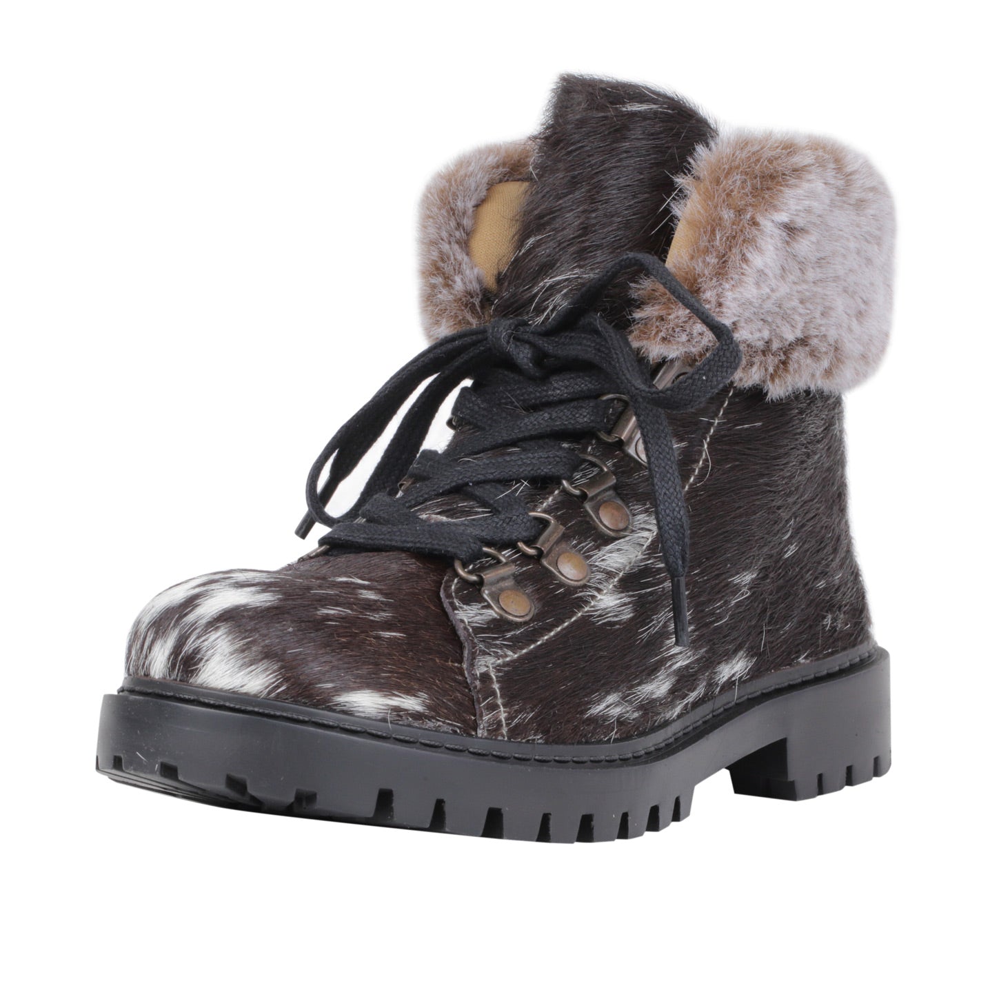 Turbulent Boots