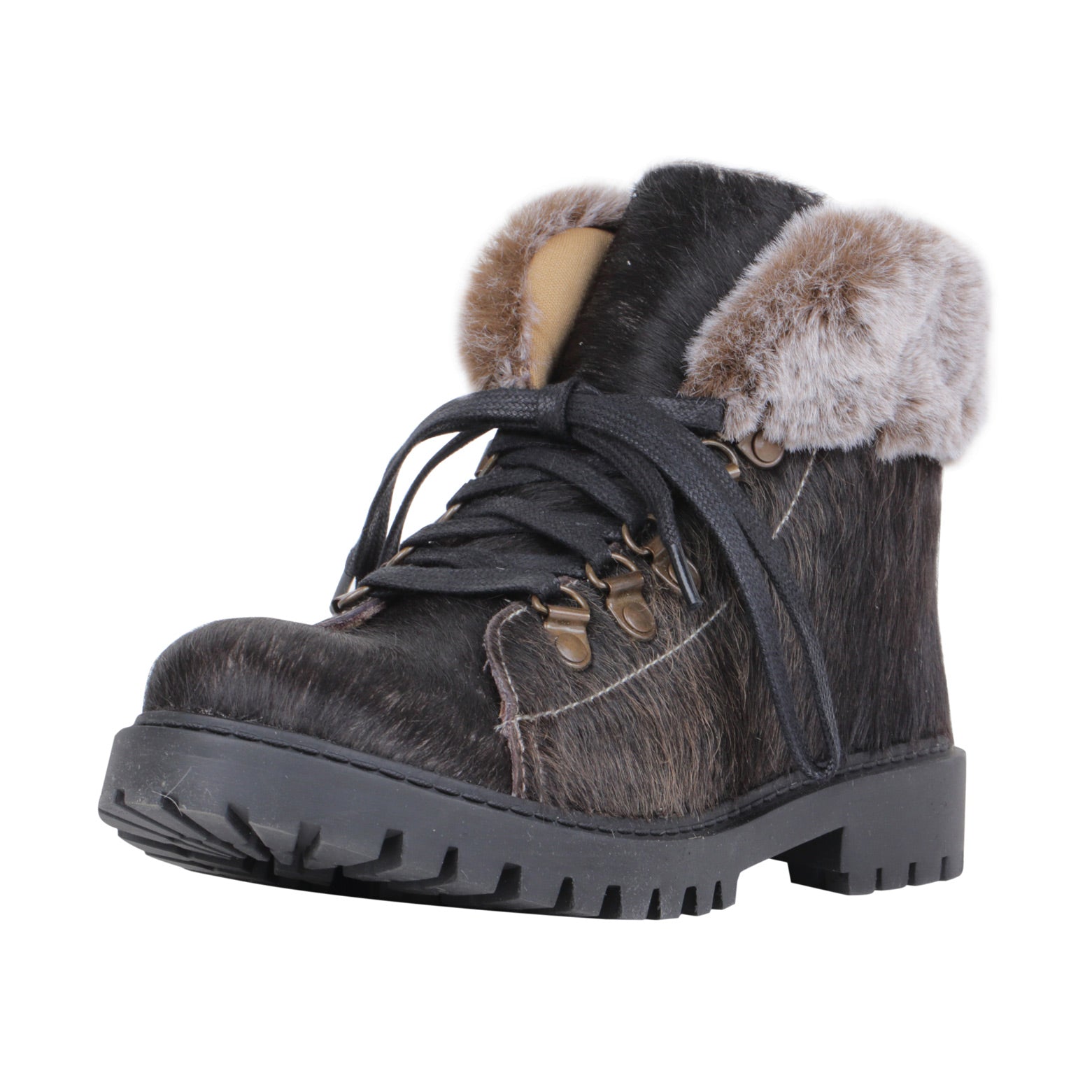 Turbulent Boots