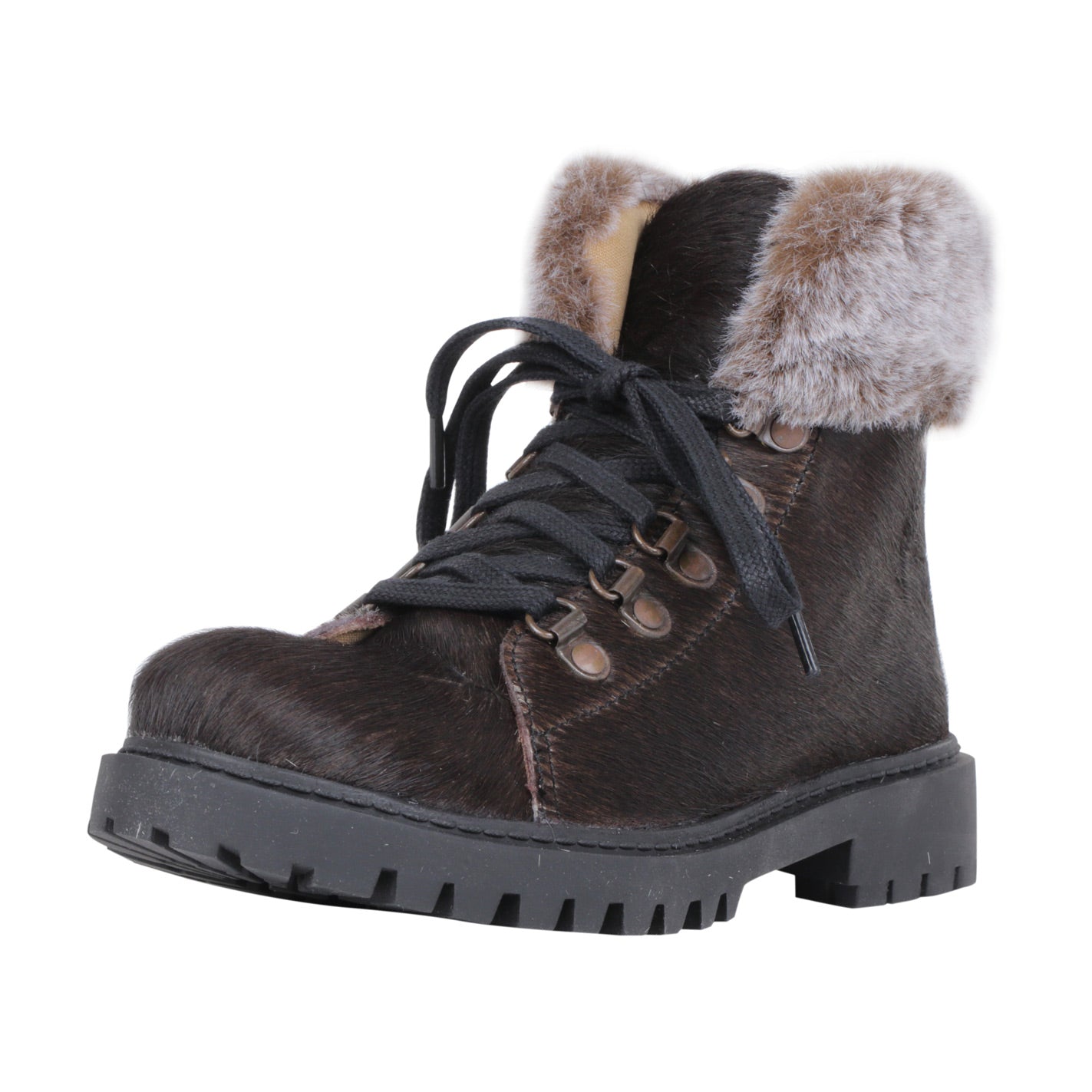 Turbulent Boots