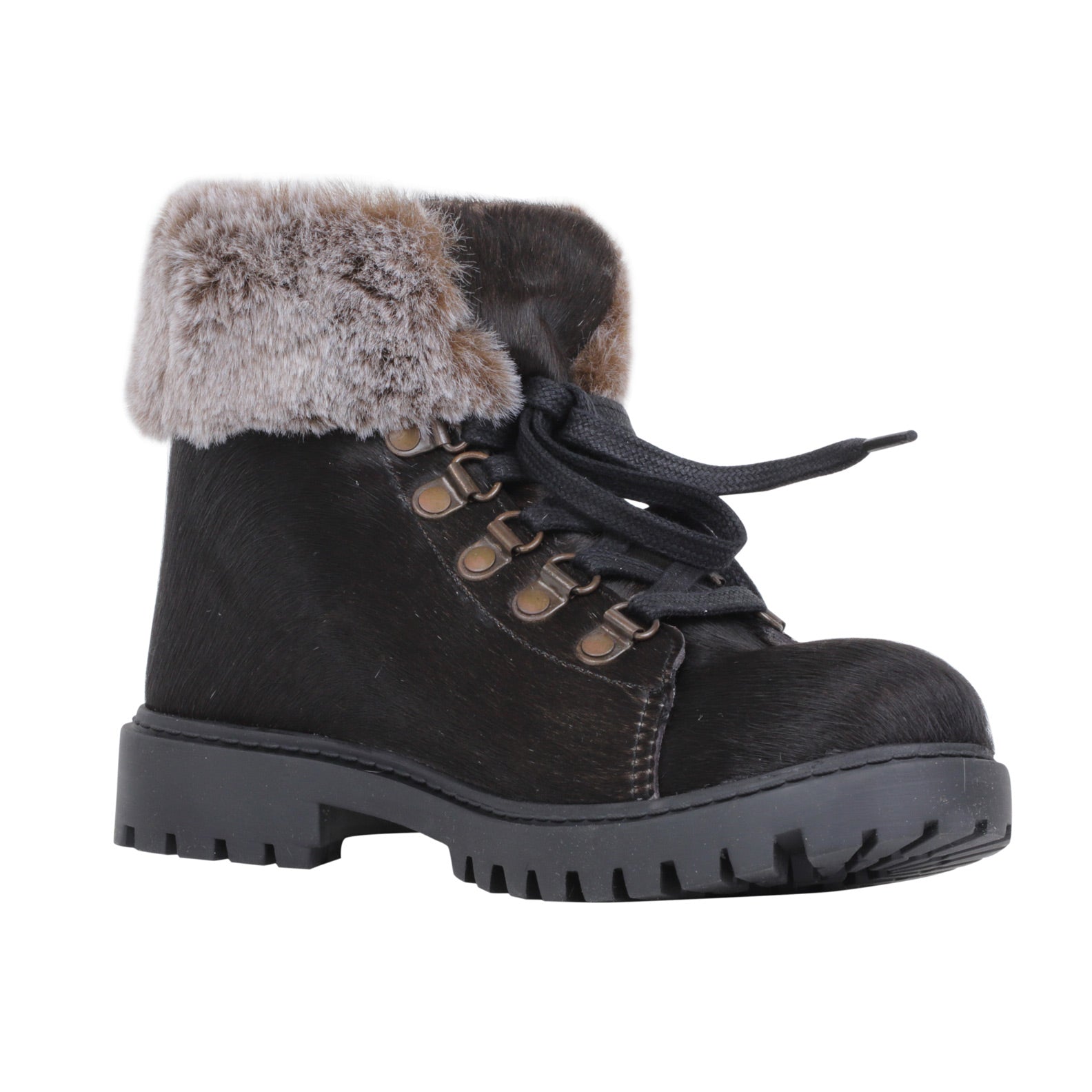 Turbulent Boots